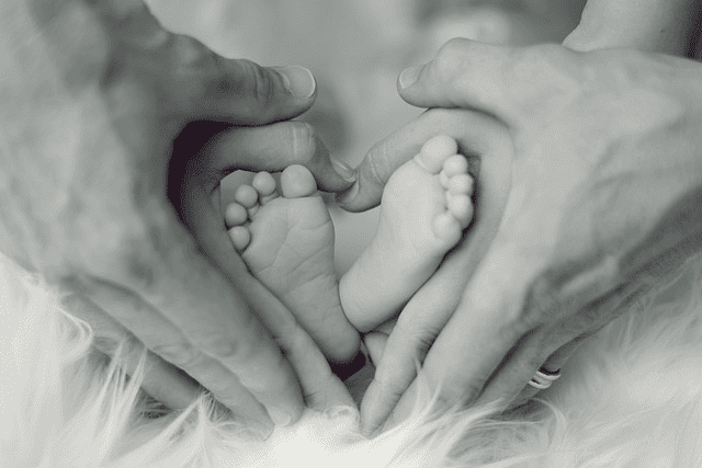 infant, feet, father